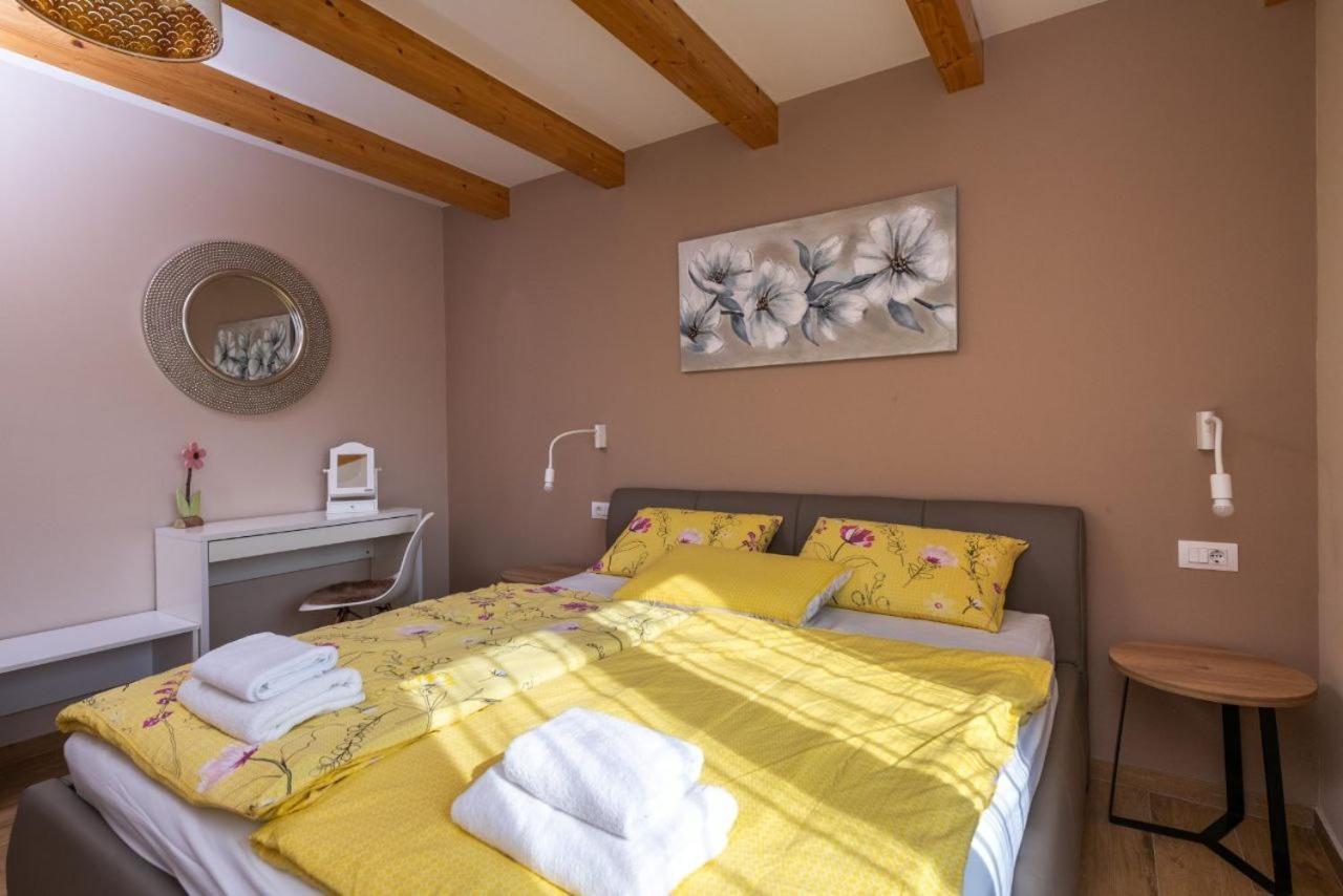Villa Porto Krnica Εξωτερικό φωτογραφία