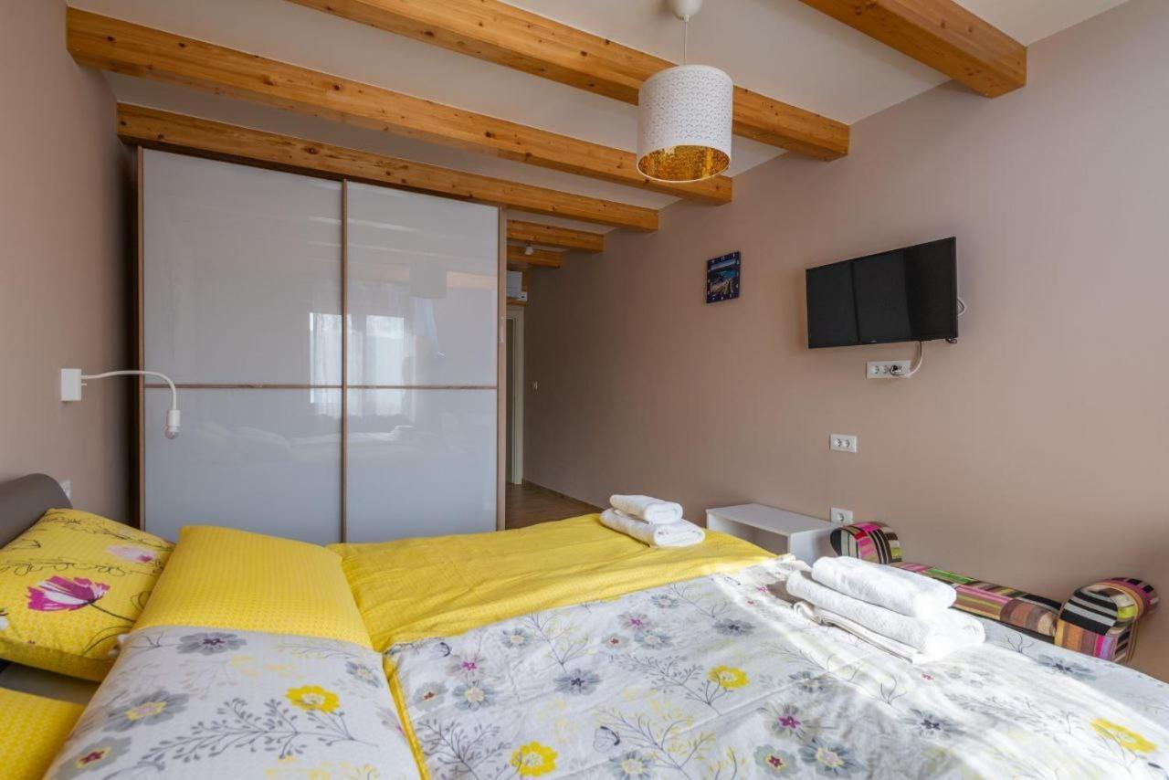 Villa Porto Krnica Εξωτερικό φωτογραφία