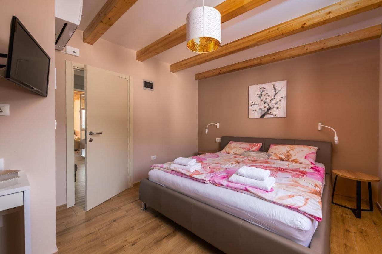 Villa Porto Krnica Εξωτερικό φωτογραφία
